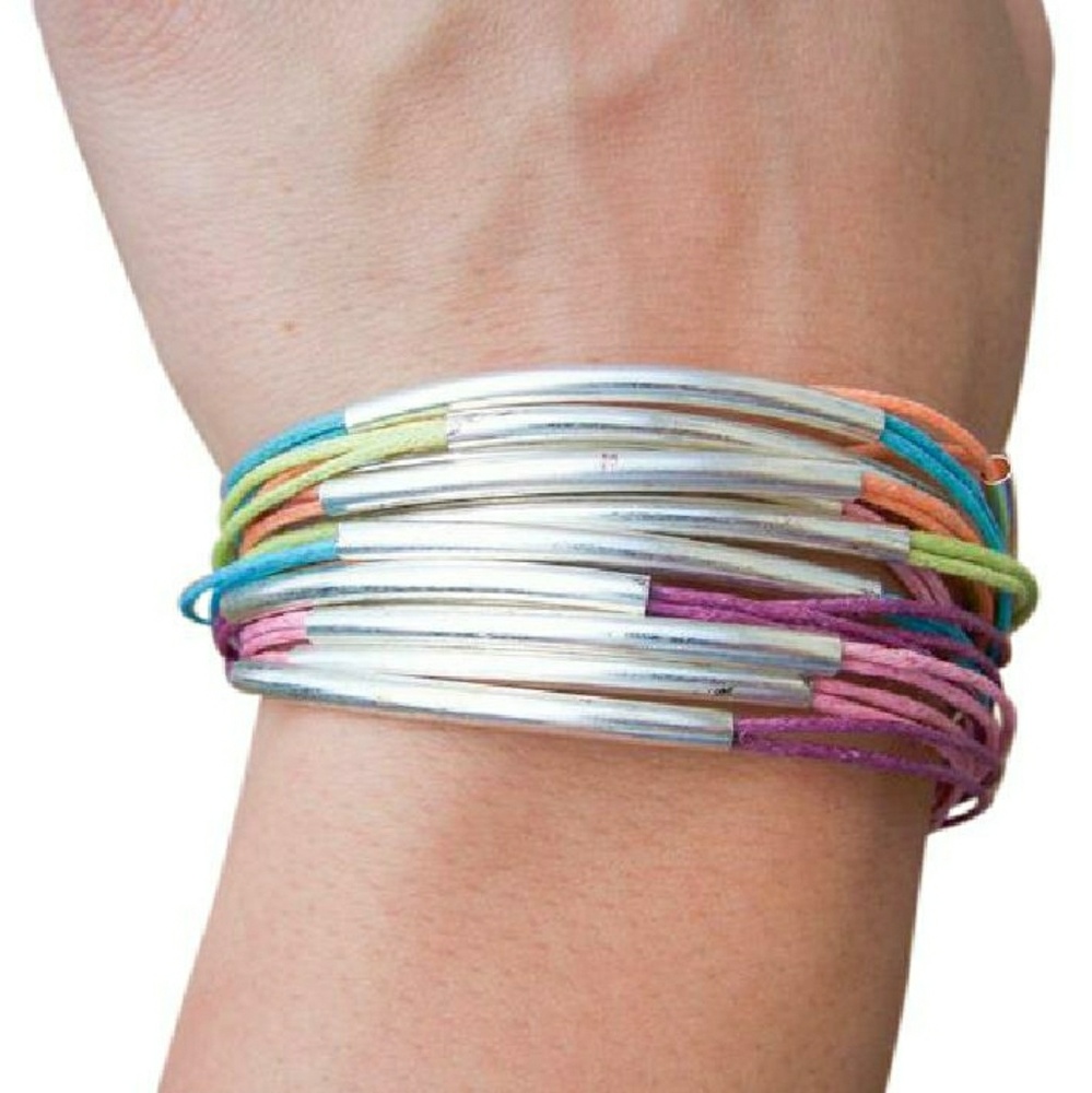 NWOT- Colorful Multi Strand Boho Toggle Bracelet